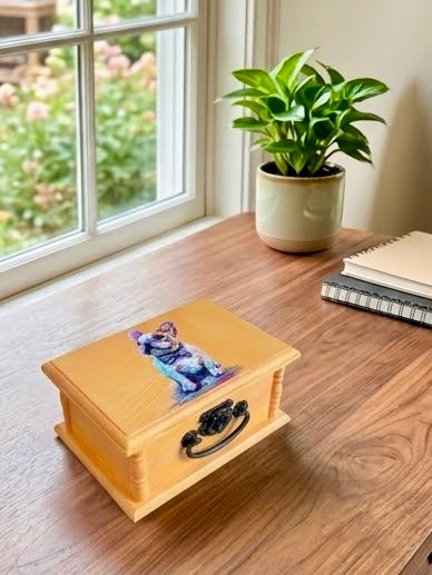 Frenchie Box